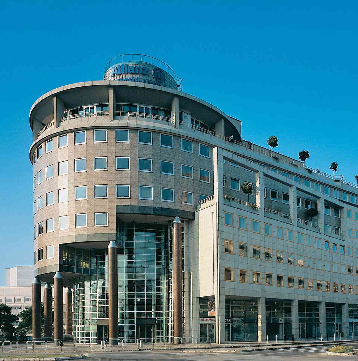 Allianz Allianz